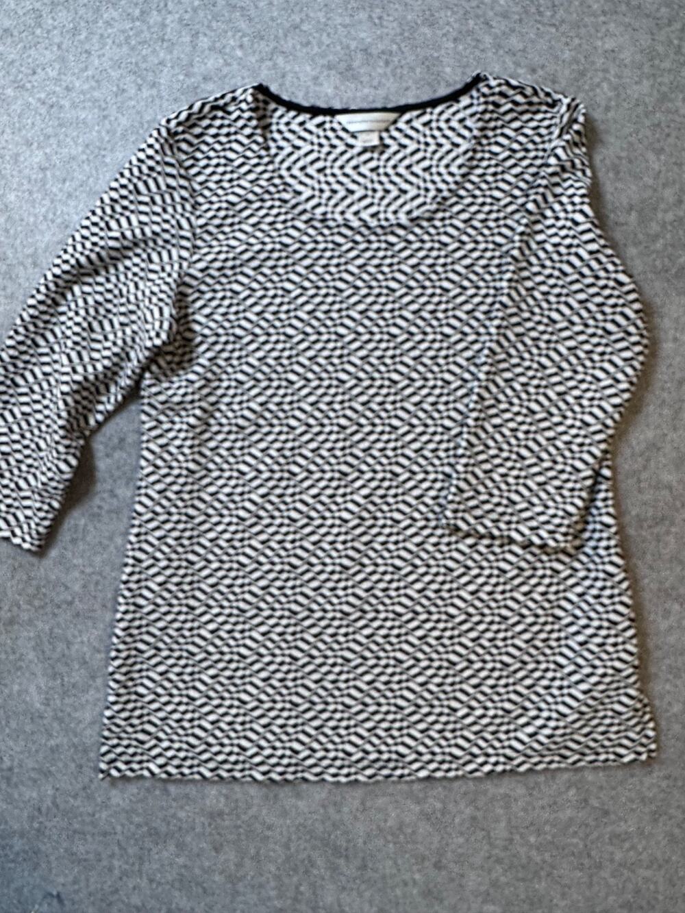 Christopher & Banks Black White Geometric Print Top Medium 3/4 Sleeve